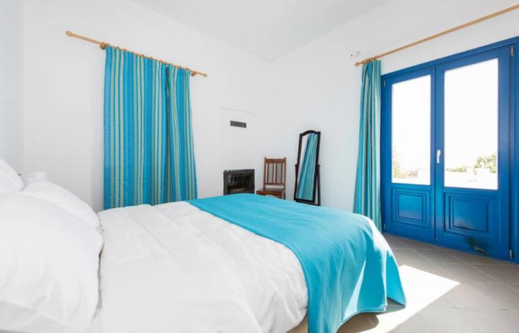 Santorini Traditional Suites Vothon Екстер'єр фото